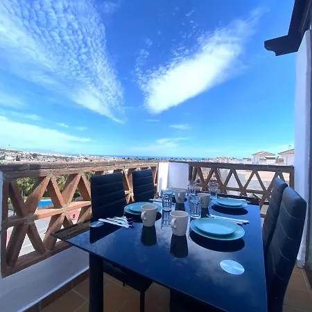 Apartamento Sea View Apartment *